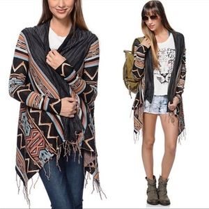 S - Small Billabong Aztec Fringe Cardigan